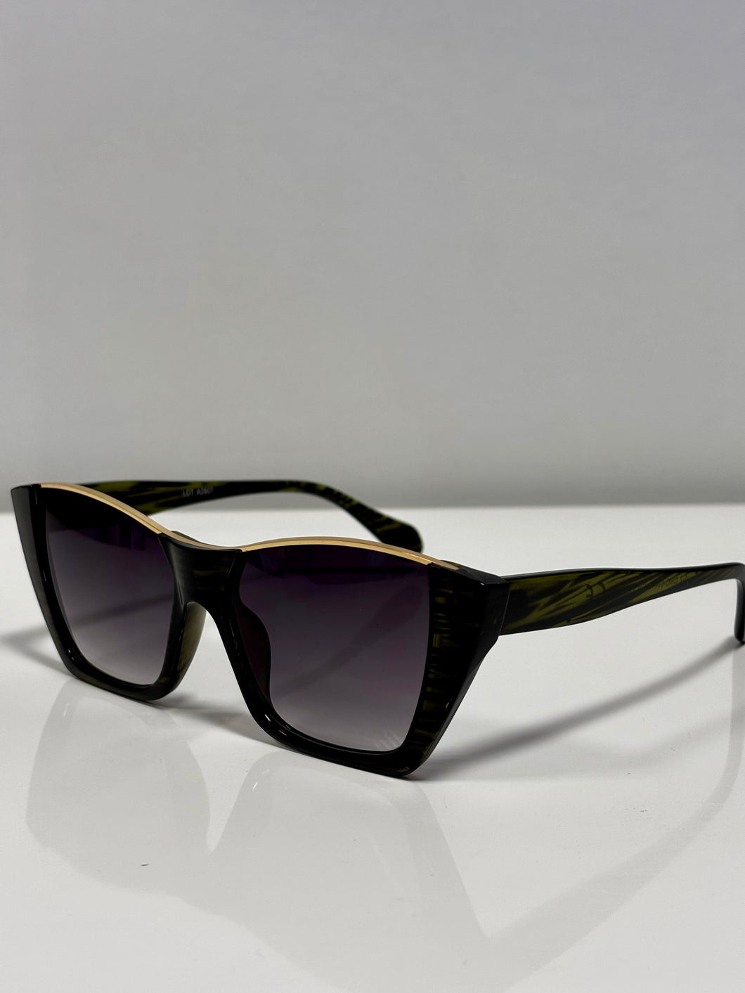 CHIC 6944C