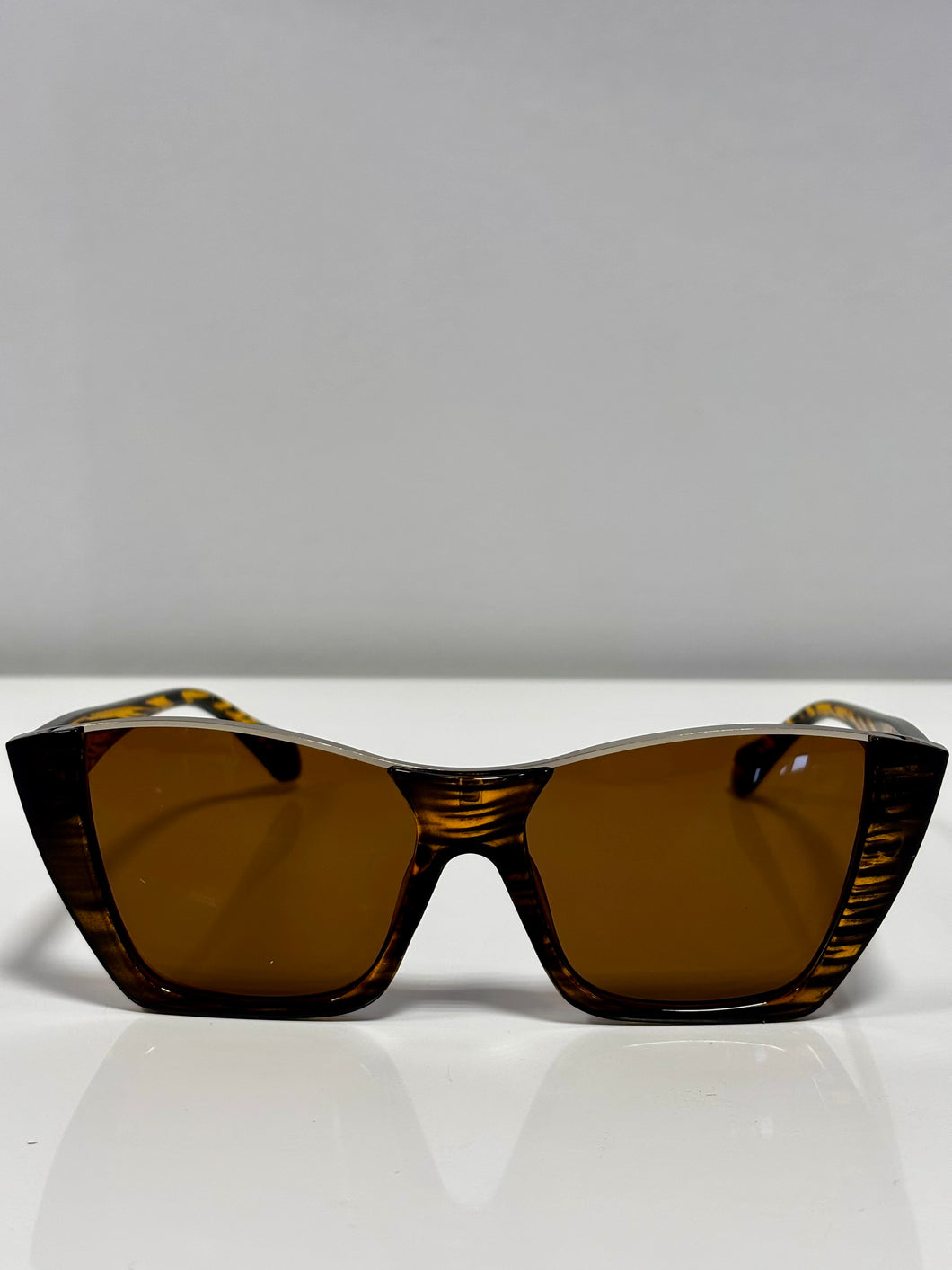 CHIC 6944B