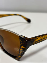 CHIC 6944B