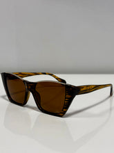 CHIC 6944B