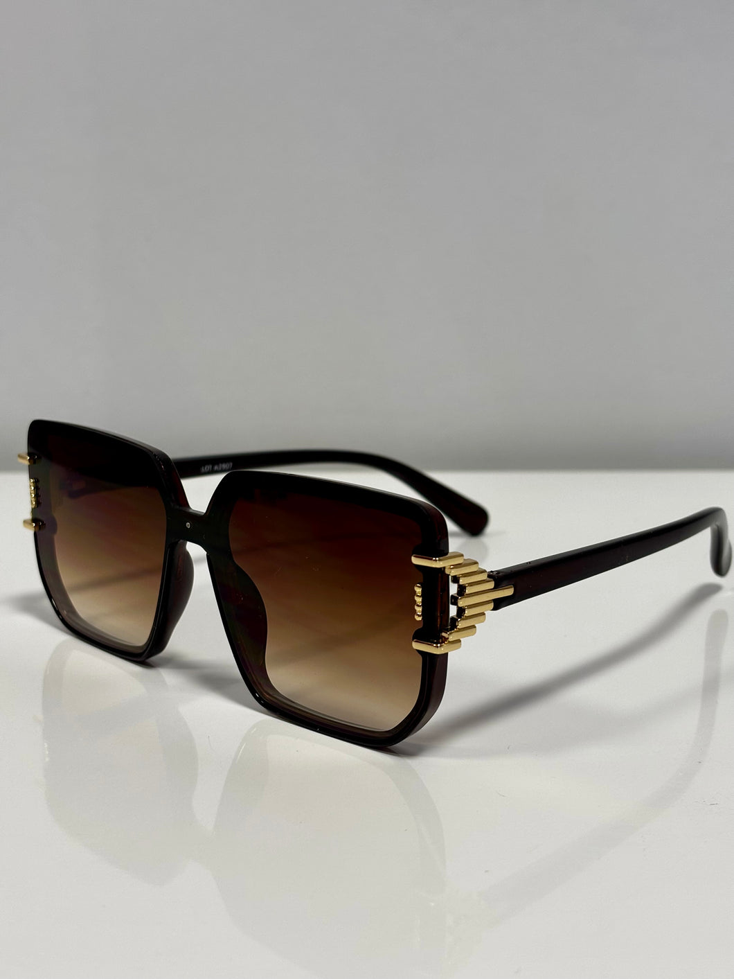 CHIC 6870B